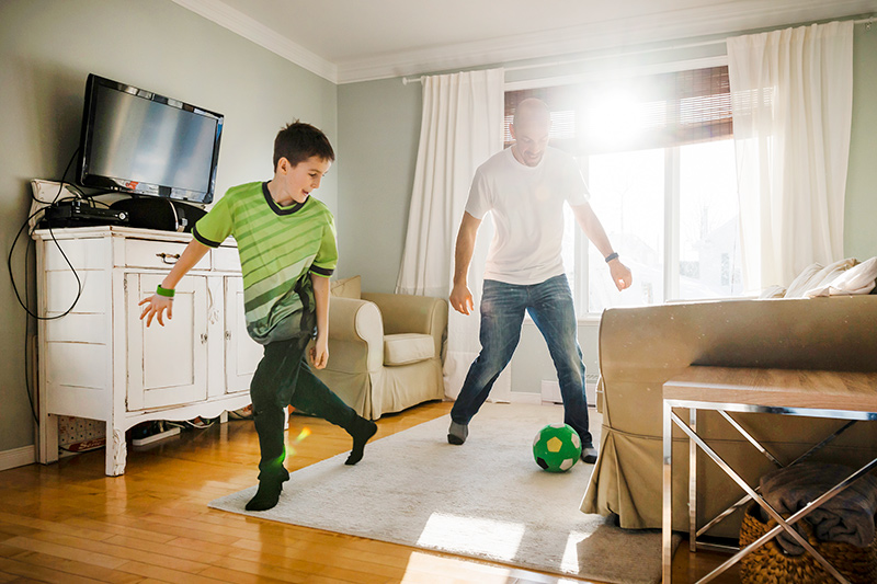 ورزش فوتبال در خانه ورزش فوتبال در خانه