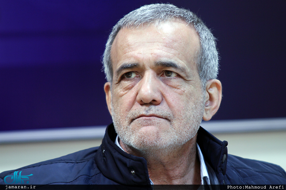 مسعود پزشکیان:مردم از نامردیها و بخوربخورها ناراضی هستند/معتقد بودم باید بنزین25 هزار تومان شود مسعود پزشکیان:مردم از نامردیها و بخوربخورها ناراضی هستند/معتقد بودم باید بنزین25 هزار تومان شود