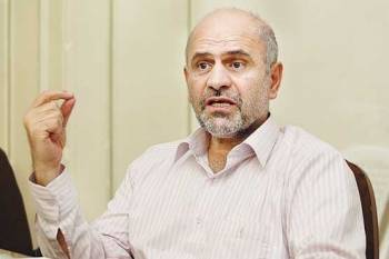 ترجيح «چاپلوسان» به «نخبگان»؛ -لااقل اجازه اظهارنظر بدهيد ترجيح «چاپلوسان» به «نخبگان»؛ -لااقل اجازه اظهارنظر بدهيد