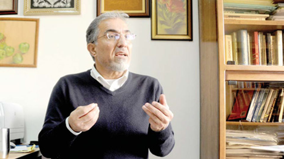 اقتصاد و معیشت، گروگان سیاست اقتصاد و معیشت، گروگان سیاست