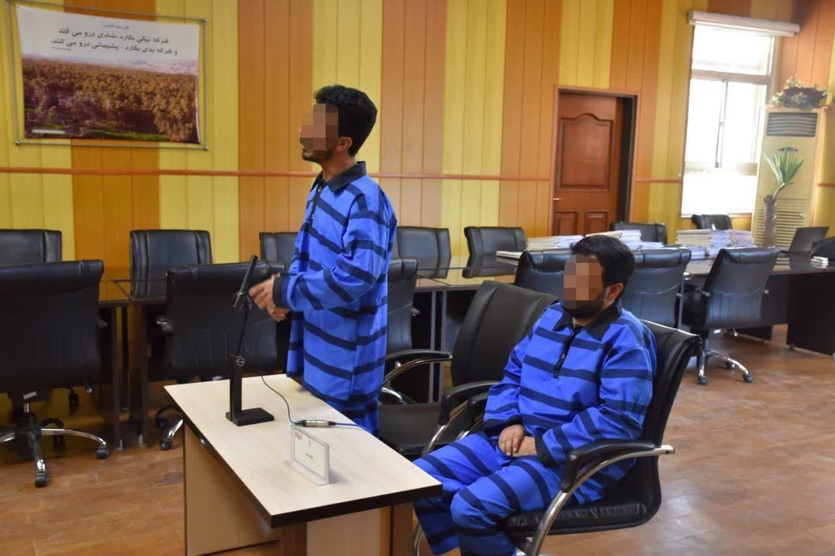 ۵ تا ۱۰ سال حبس برای برای ۴ نفر به اتهام ۵ تا ۱۰ سال حبس برای برای ۴ نفر به اتهام