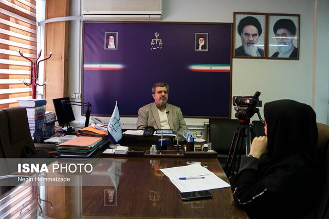 استرداد دو متهم اصلی پرونده سرقت از صندوق امانات بانک ملی به ایران استرداد دو متهم اصلی پرونده سرقت از صندوق امانات بانک ملی به ایران