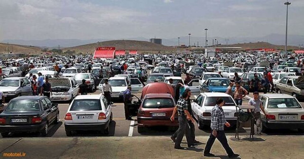 افسارگسیختگی بازار خودرو؛ پراید ۲۰۰ میلیونی را هم دیدیم! افسارگسیختگی بازار خودرو؛ پراید ۲۰۰ میلیونی را هم دیدیم!