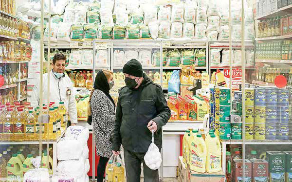 بازار در بند دستور آقایان نیست بازار در بند دستور آقایان نیست