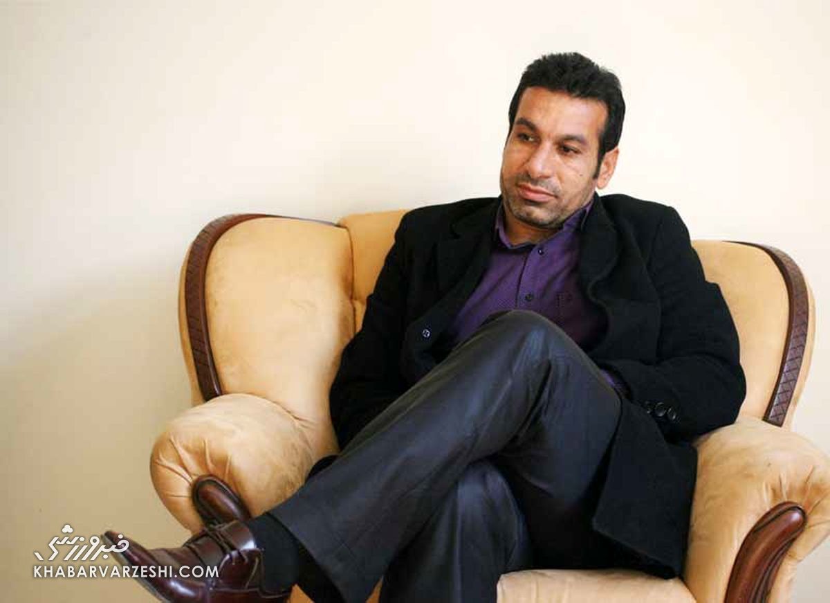 مدیر باشگاه استقلال یحیی گلمحمدی را شست و پهن کرد مدیر باشگاه استقلال یحیی گلمحمدی را شست و پهن کرد