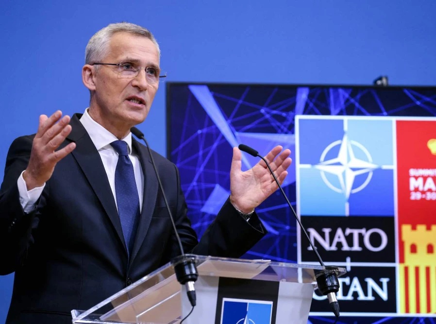 تهاجم روسیه به اوکراین، چگونه یک جنگ سرد جدید اما مخفی را پایه ریزی کرد؟ / اکنون پرده آهنین چرچیل به جای دیگری منتقل شده؛ از ماریوپول اوکراین در دریای سیاه تا تایپه در تنگه تایوان، پرده آهنین جدیدی کشیده شده تهاجم روسیه به اوکراین، چگونه یک جنگ سرد جدید اما مخفی را پایه ریزی کرد؟ / اکنون پرده آهنین چرچیل به جای دیگری منتقل شده؛ از ماریوپول اوکراین در دریای سیاه تا تایپه در تنگه تایوان، پرده آهنین جدیدی کشیده شده