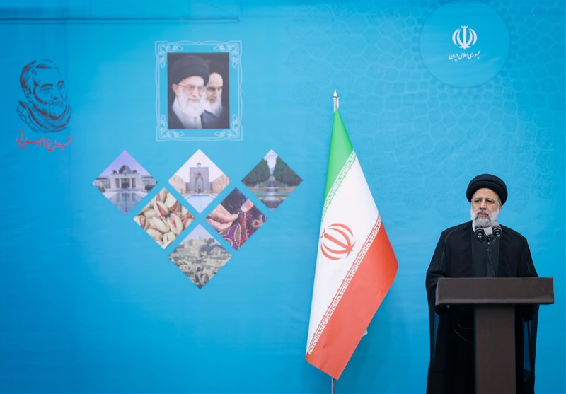 رئیسی: وعده ما درباره رتبهبندی معلمان قبل از یکسالگی دولت اجرایی شد/ در عدالت آموزشی عقبماندگی داریم رئیسی: وعده ما درباره رتبهبندی معلمان قبل از یکسالگی دولت اجرایی شد/ در عدالت آموزشی عقبماندگی داریم