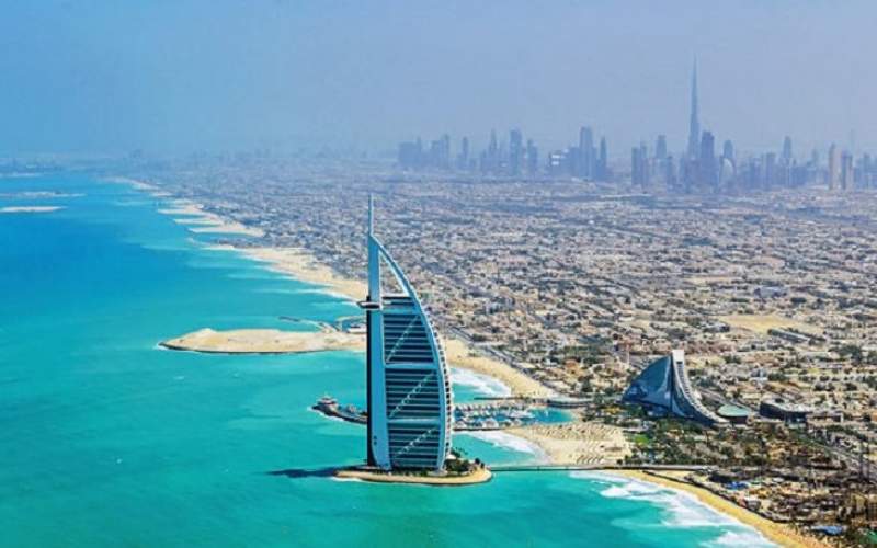 فرار سرمایه از ایران؛ سالانه ۱۰ میلیارد دلار! فرار سرمایه از ایران؛ سالانه ۱۰ میلیارد دلار!