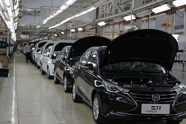 درخواست خودروسازان برای آزادسازی قیمت همزمان با شروع واردات درخواست خودروسازان برای آزادسازی قیمت همزمان با شروع واردات