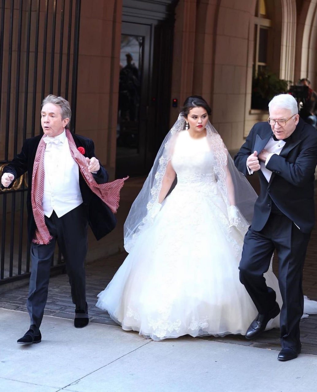 عکس وایرال شده از سلنا گومز در لباسِ عروس عکس وایرال شده از سلنا گومز در لباسِ عروس