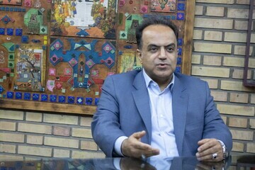 چگونه قدرت طلا سقوط کرد؟/ مردم طلا میفروشند تا خانه اجاره کنند/ عروسودامادها به سمت بدلیجات و نقره رفتهاند چگونه قدرت طلا سقوط کرد؟/ مردم طلا میفروشند تا خانه اجاره کنند/ عروسودامادها به سمت بدلیجات و نقره رفتهاند