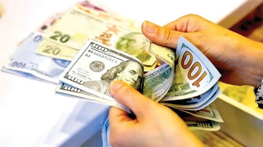 یک پیشبینی داغ درباره قیمت دلار در سال ۱۴۰۳/ دلار ارازن می شود یا گران ؟ یک پیشبینی داغ درباره قیمت دلار در سال ۱۴۰۳/ دلار ارازن می شود یا گران ؟