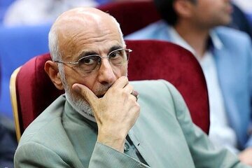 میرسلیم: برای نجات گمراهان گرفتار در «توئیتر» به این شبکه اجتماعی آمدهام / گرانیها، مردم را واقعا بیچاره کرده / نگاه قالیباف به مجلس پادگانی است میرسلیم: برای نجات گمراهان گرفتار در «توئیتر» به این شبکه اجتماعی آمدهام / گرانیها، مردم را واقعا بیچاره کرده / نگاه قالیباف به مجلس پادگانی است