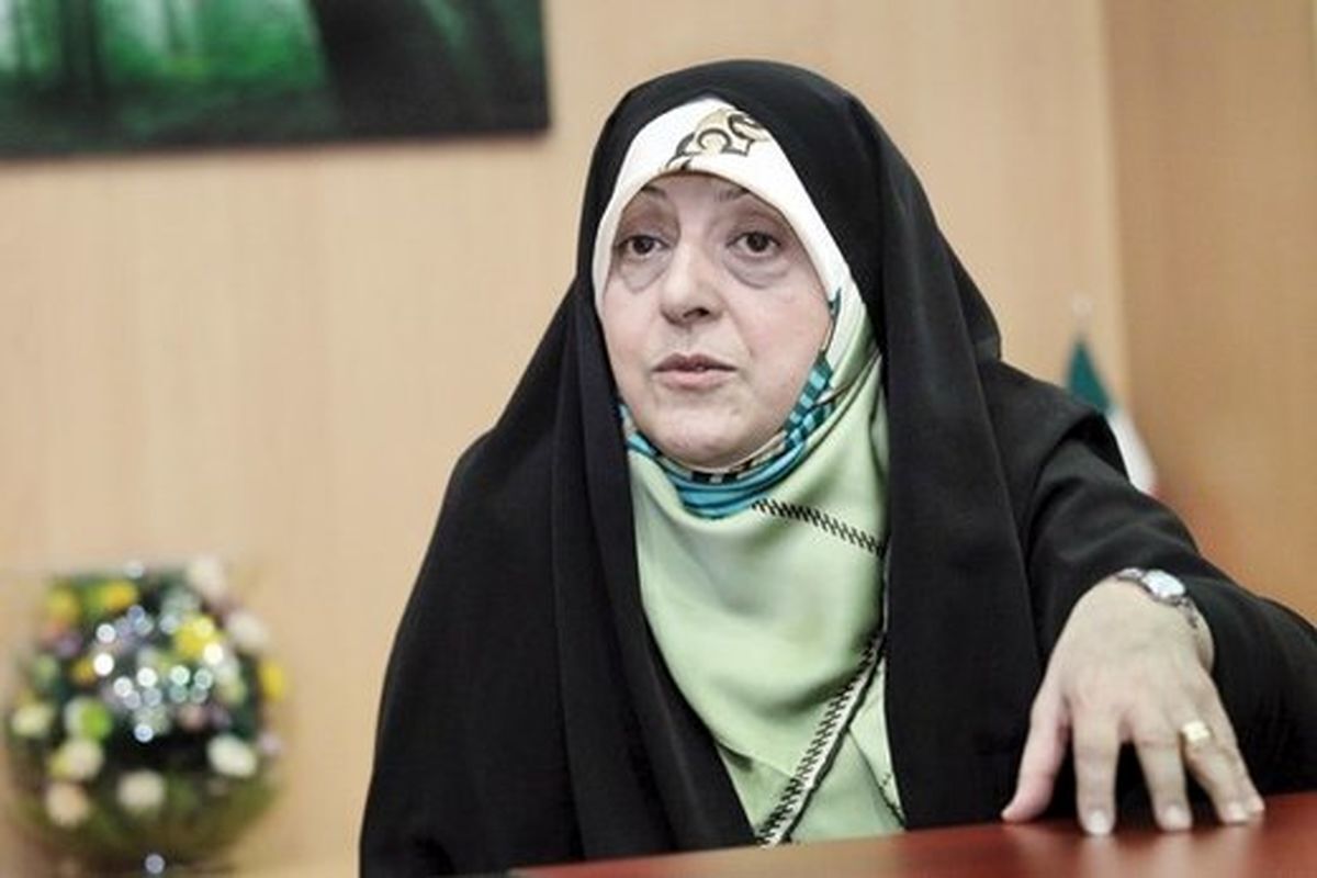 معصومه ابتکار: مردم خستهاند از اصل دانستن حجاب و فرع شمردن تورم و گرانی که کمر آنها را شکسته است معصومه ابتکار: مردم خستهاند از اصل دانستن حجاب و فرع شمردن تورم و گرانی که کمر آنها را شکسته است