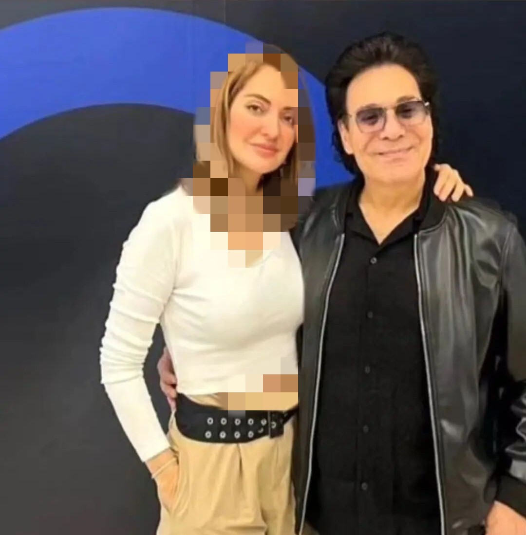 هم آغوشی مهناز افشار با خواننده لس انجلسی/عکس هم آغوشی مهناز افشار با خواننده لس انجلسی/عکس