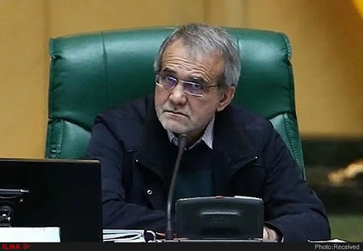 امنیت جامعه را گردن کلفتهایی که پول مردم را خوردند به هم زدهاند/ باید FATF داخلی راه بیندازیم/ اگر فساد اخیر در دولت دیگری اتفاق میافتاد، آبرویش را میبردند امنیت جامعه را گردن کلفتهایی که پول مردم را خوردند به هم زدهاند/ باید FATF داخلی راه بیندازیم/ اگر فساد اخیر در دولت دیگری اتفاق میافتاد، آبرویش را میبردند