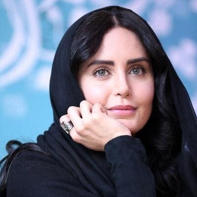 مصاحبه قدیمی و دیده نشده از زمان قبل از معروف شدن الناز شاکردوست + فیلم مصاحبه قدیمی و دیده نشده از زمان قبل از معروف شدن الناز شاکردوست + فیلم