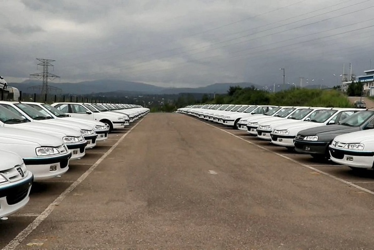 قیمت محصولات ایرانخودرو چهارشنبه ۲۹ فروردین ۱۴۰۳؛ تداوم کاهش جزیی قیمتها در بازار قیمت محصولات ایرانخودرو چهارشنبه ۲۹ فروردین ۱۴۰۳؛ تداوم کاهش جزیی قیمتها در بازار