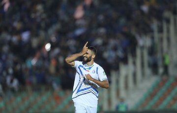 خبری خوب برای هواداران استقلال / زمان بازگشت مهرداد محمدی به میادین مشخص شد خبری خوب برای هواداران استقلال / زمان بازگشت مهرداد محمدی به میادین مشخص شد