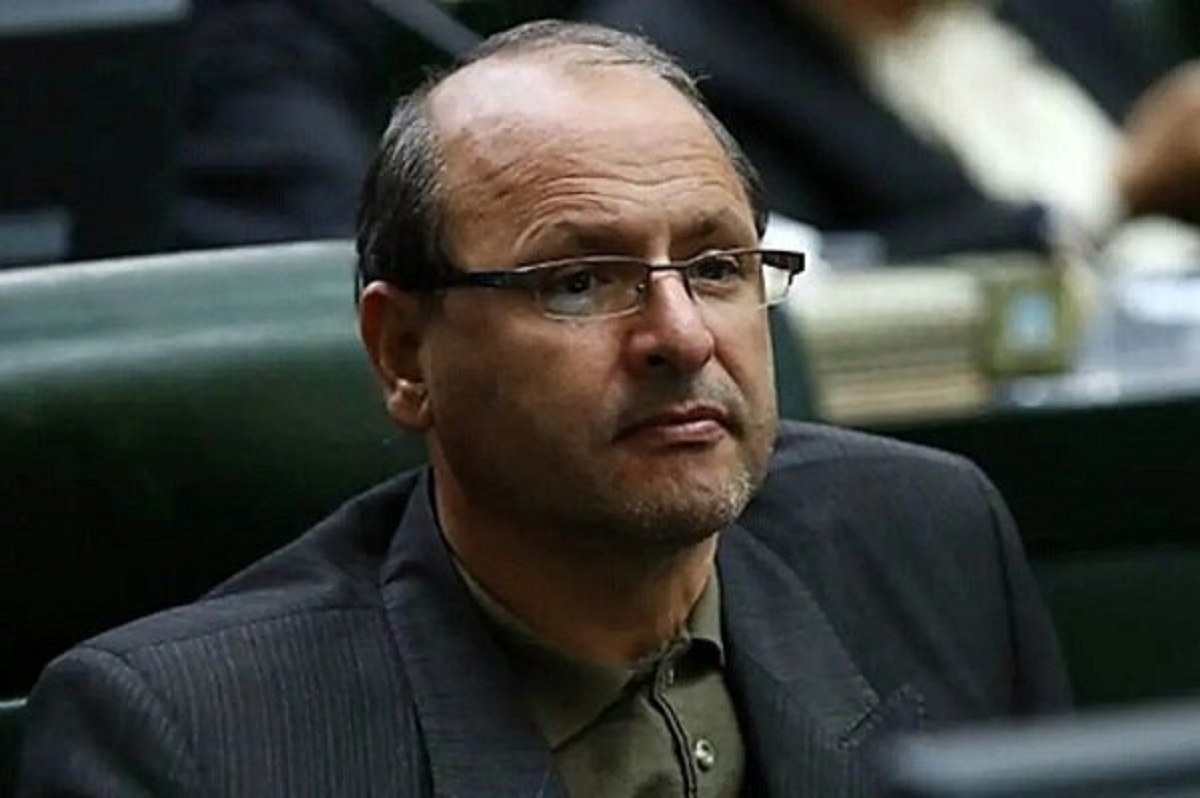 عضو کمیسیون امنیت ملی: پزشکیان مایل به مذاکره با آمریکاست / بهتر است مذاکرات مستقیم انجام شود عضو کمیسیون امنیت ملی: پزشکیان مایل به مذاکره با آمریکاست / بهتر است مذاکرات مستقیم انجام شود