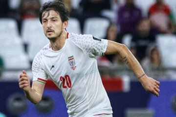 سردار آزمون نصف رکورد علی دایی را میشکند سردار آزمون نصف رکورد علی دایی را میشکند