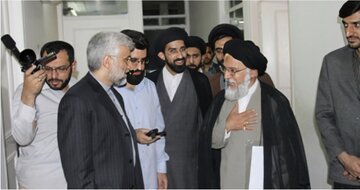 حمایت ِ «مصباح یزدیِ جدید» از سعید جلیلی /میرباقری هم طرفدار «تئوری توطئه» است هم معتقد به «برخورد تمدن ها» حمایت ِ «مصباح یزدیِ جدید» از سعید جلیلی /میرباقری هم طرفدار «تئوری توطئه» است هم معتقد به «برخورد تمدن ها»