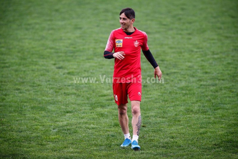 وینگر سپاهان، پرسپولیسی میشود