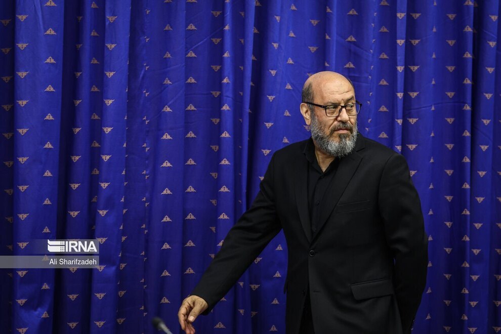 تصاویری معنادار از ظریف در نهاد ریاست جمهوری