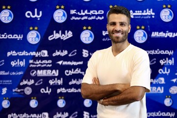 عکس | مدافع استقلال در آستانه جدایی؛ مقصد پرسپولیس؟ عکس | مدافع استقلال در آستانه جدایی؛ مقصد پرسپولیس؟