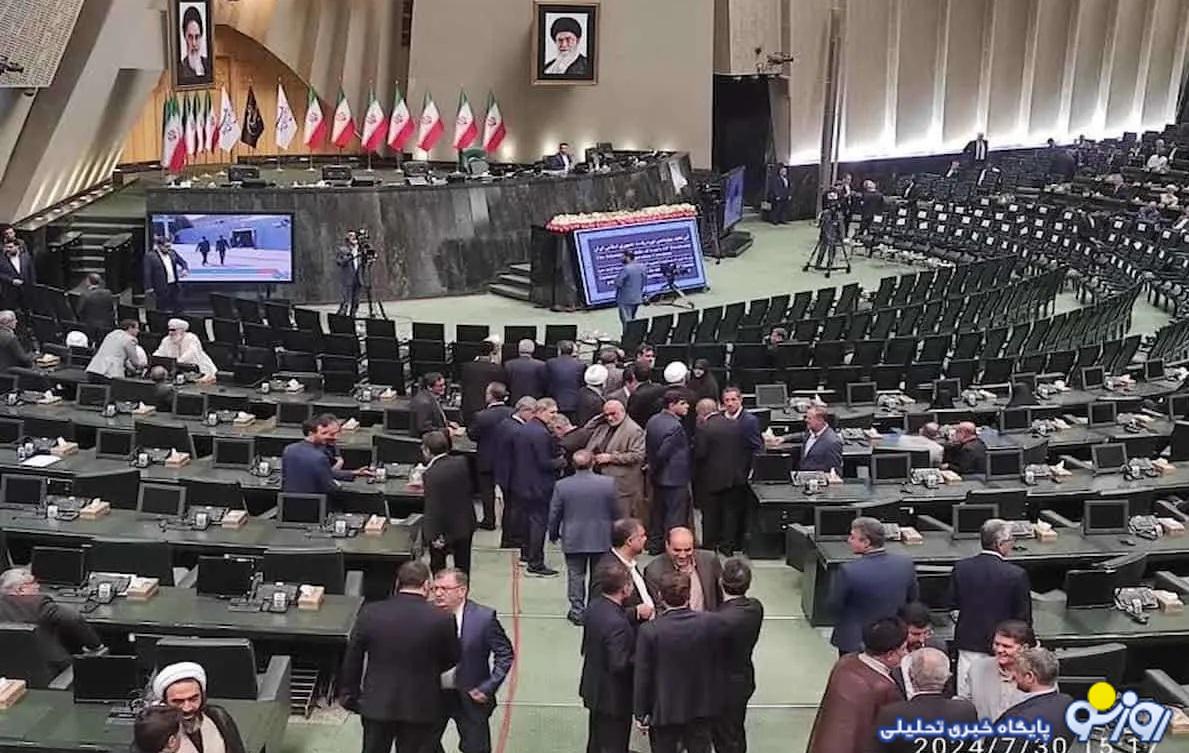 بازيگران اصلي راي اعتماد بازيگران اصلي راي اعتماد