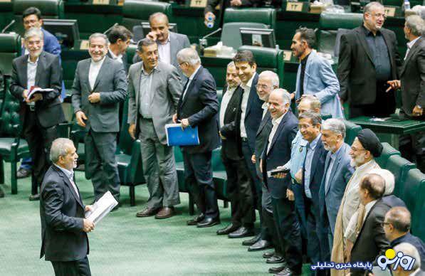 بهارستان؛ از مخالفخوانی بیاصول تا سکوت مشکوک بهارستان؛ از مخالفخوانی بیاصول تا سکوت مشکوک