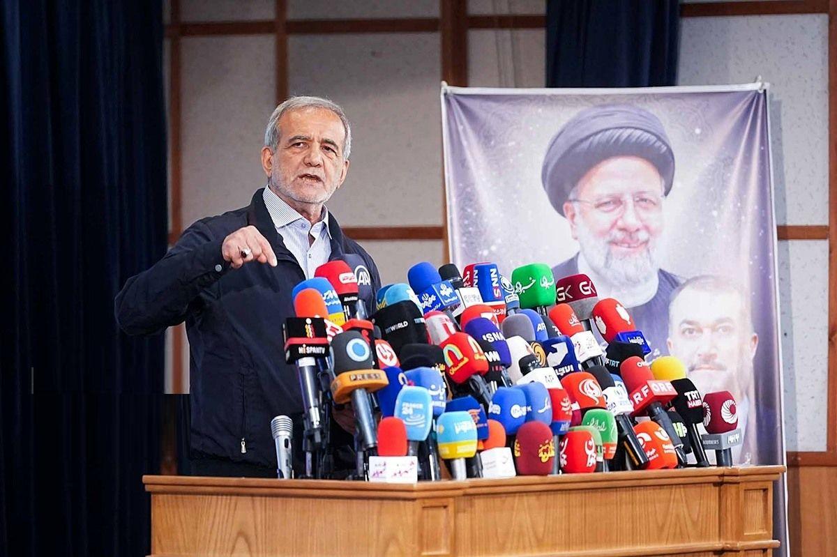 تیم رسانهای پزشکیان مشخص شد تیم رسانهای پزشکیان مشخص شد