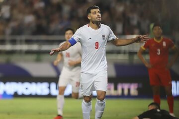 مهدی طارمی به دنبال نامهای بزرگ فوتبال ایران مهدی طارمی به دنبال نامهای بزرگ فوتبال ایران