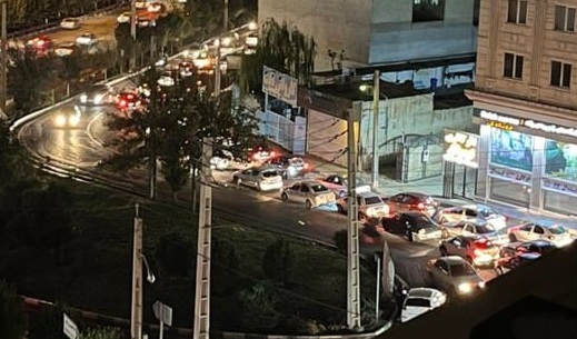 دیشب یک ایران از شلوغی پمپ بنزنینها حرص خورد!