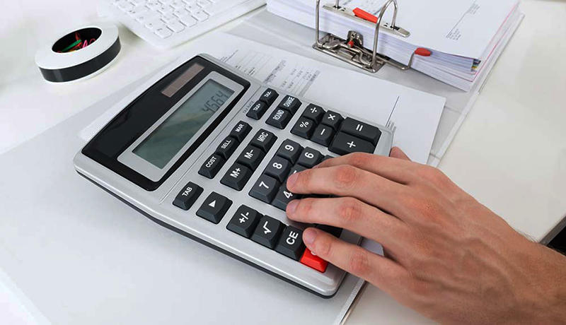 خبر مهم وزیر اقتصاد از سقف مالیات حقوقبگیران در ۱۴۰۴ خبر مهم وزیر اقتصاد از سقف مالیات حقوقبگیران در ۱۴۰۴