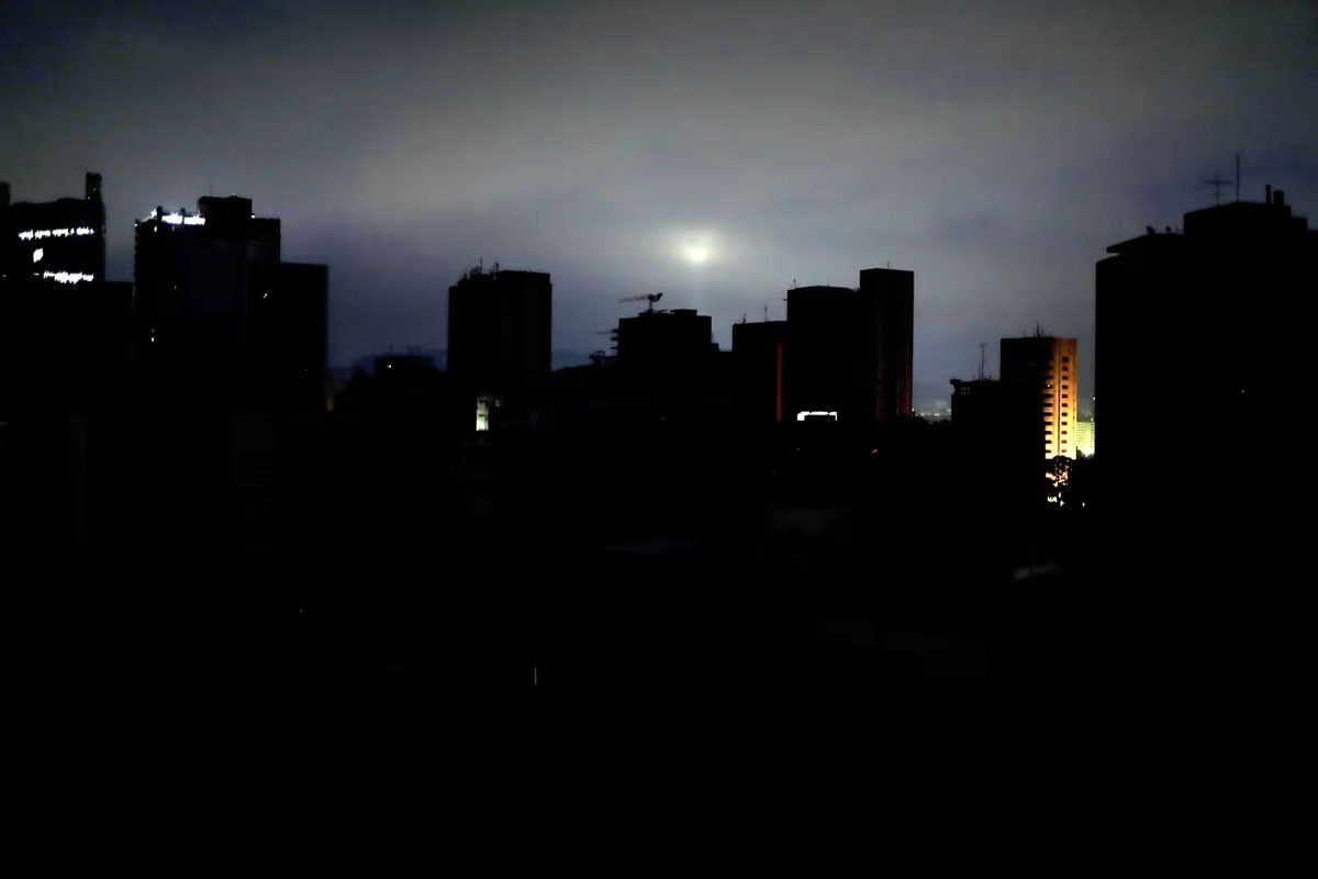 پیام تکاندهنده یک شهروند بوشهری درباره قطع برق