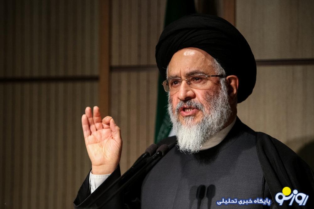 نامه آیت الله محقق داماد به مراجع تقلید در مورد قانون حجاب: قوۀ مجریه آن را غیرقابل اجرا و برخلاف مصالح عامه میداند نامه آیت الله محقق داماد به مراجع تقلید در مورد قانون حجاب: قوۀ مجریه آن را غیرقابل اجرا و برخلاف مصالح عامه میداند