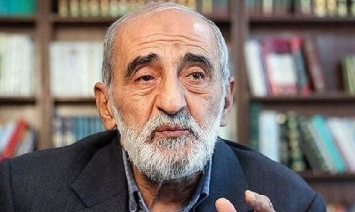 تحلیل حسین شریعتمداری از سقوط بشار اسد: در ارتش سوریه عناصر همسو با دشمن وجود داشت / بشار به وعده خارجی ها دل بست تحلیل حسین شریعتمداری از سقوط بشار اسد: در ارتش سوریه عناصر همسو با دشمن وجود داشت / بشار به وعده خارجی ها دل بست