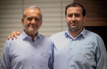 عکس| واکنش مهدی پزشکیان به قهرمانی تراکتور عکس| واکنش مهدی پزشکیان به قهرمانی تراکتور