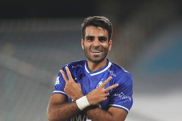 احتمال غیبت مدافع استقلال برابر پیکان! احتمال غیبت مدافع استقلال برابر پیکان!