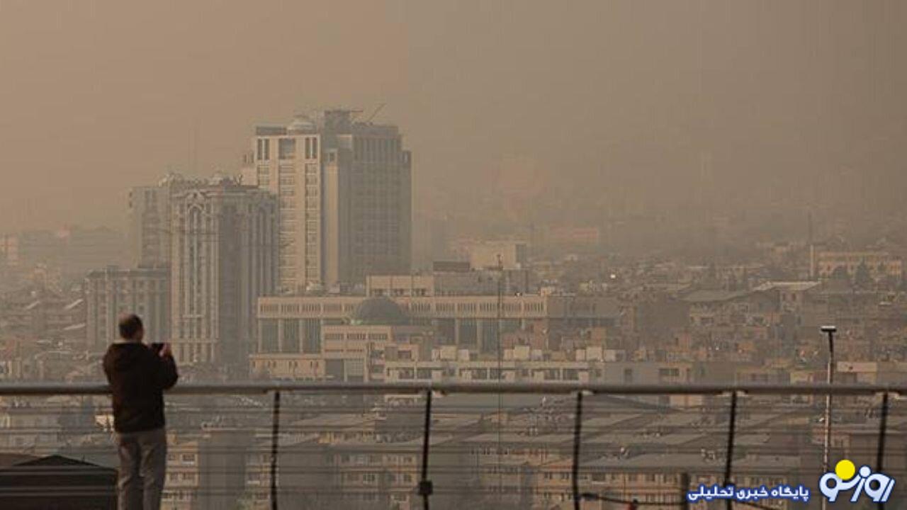 تنفس هوای آلوده در تهران با شاخص ۱۲۲ تنفس هوای آلوده در تهران با شاخص ۱۲۲