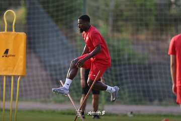 دردسر جدید برای پرسپولیس؛ اوریه مصدوم شد! دردسر جدید برای پرسپولیس؛ اوریه مصدوم شد!