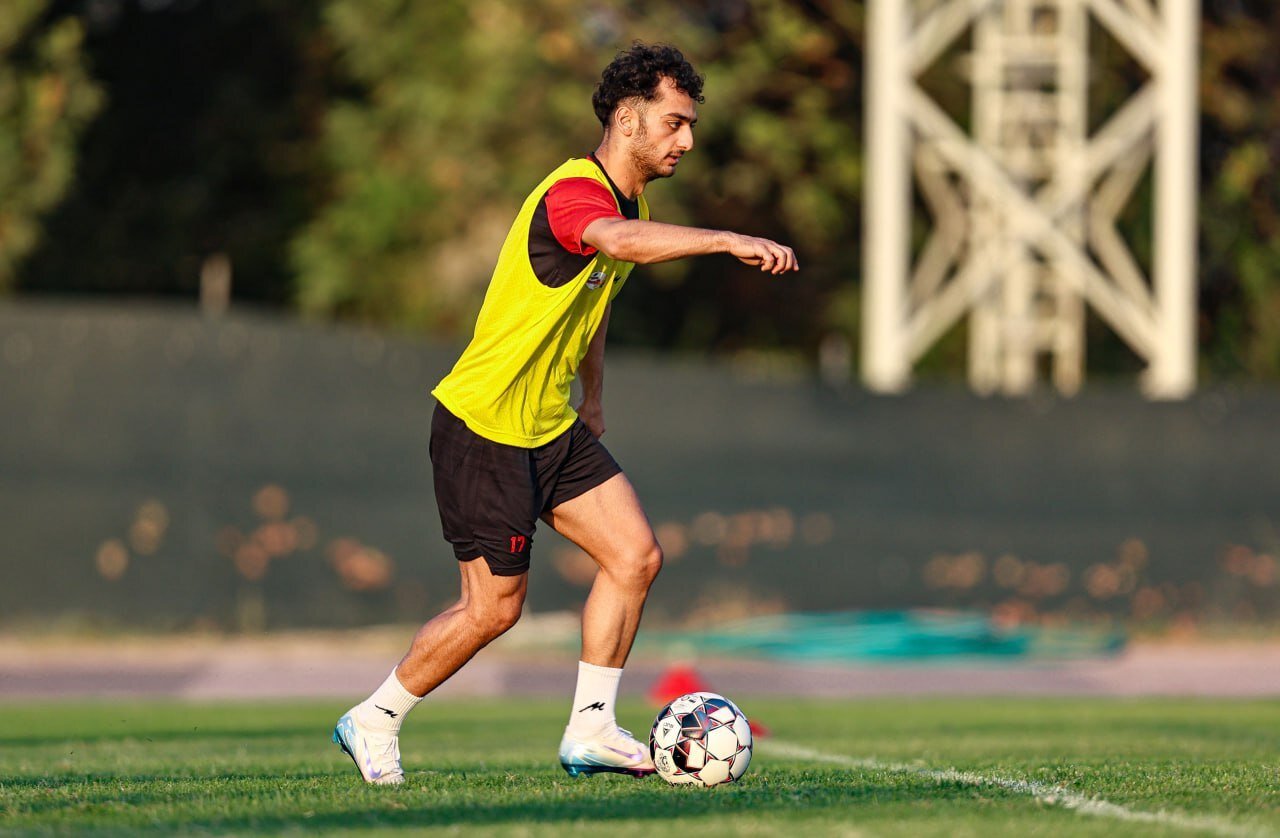 بررسی ابهامات جنجالیترین انتقال سال؛ خشم پرسپولیسیها از ماجرای فخریان!