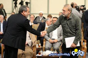 رابطه علی لاریجانی و عباس عراقچی خوب است البته اگر صدا و سیما آن را خراب نکند! رابطه علی لاریجانی و عباس عراقچی خوب است البته اگر صدا و سیما آن را خراب نکند!