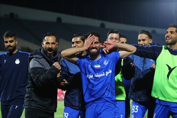 تاوان حرکت بچگانه بازیکن استقلال در آسیا تاوان حرکت بچگانه بازیکن استقلال در آسیا