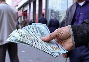 قیمت دلار، یورو و سایر ارزها ۶ آبان ۱۴۰۴/ ورق در بازار دلار برگشت قیمت دلار، یورو و سایر ارزها ۶ آبان ۱۴۰۴/ ورق در بازار دلار برگشت