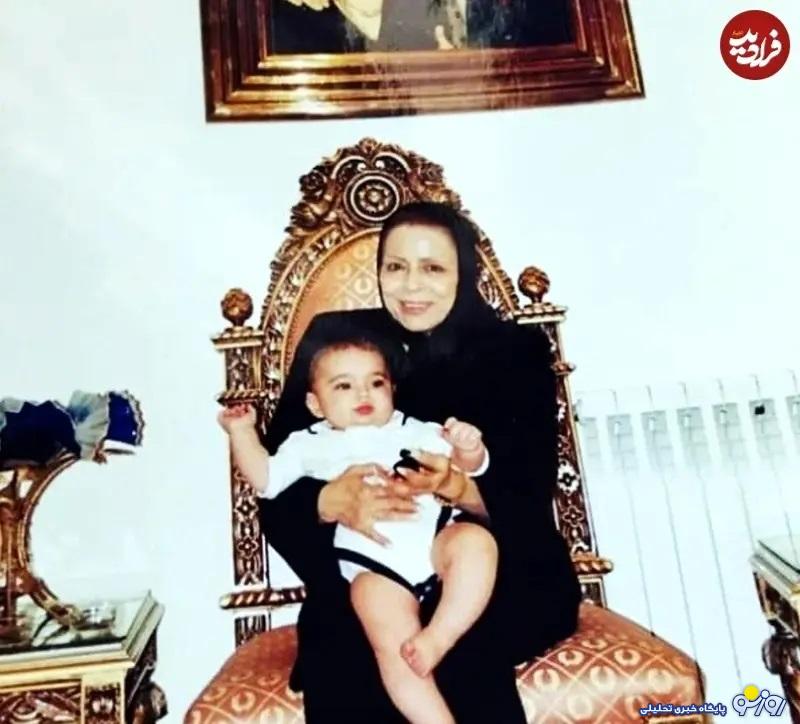 همسر فردین در ۷۱ سالگی در کنار نوهاش همسر فردین در ۷۱ سالگی در کنار نوهاش