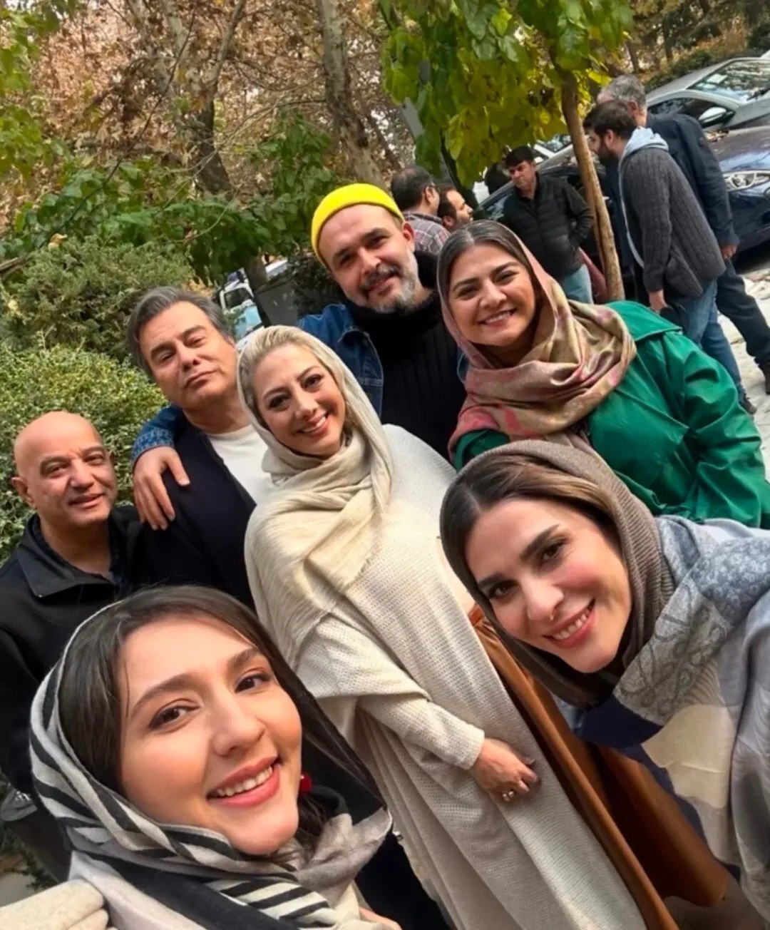 عکس| سلفی تازه سحر دولتشاهی با پیمان قاسم خانی و زهرا داوودنژاد پس از حواشی اخیر عکس| سلفی تازه سحر دولتشاهی با پیمان قاسم خانی و زهرا داوودنژاد پس از حواشی اخیر