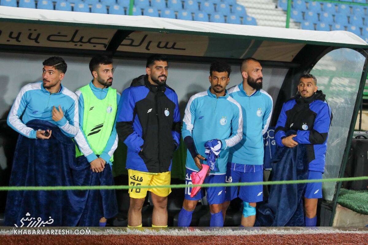 تلخترین واقعیت فصل؛ رامین رضاییان به نیمکت استقلال میخ شد! تلخترین واقعیت فصل؛ رامین رضاییان به نیمکت استقلال میخ شد!