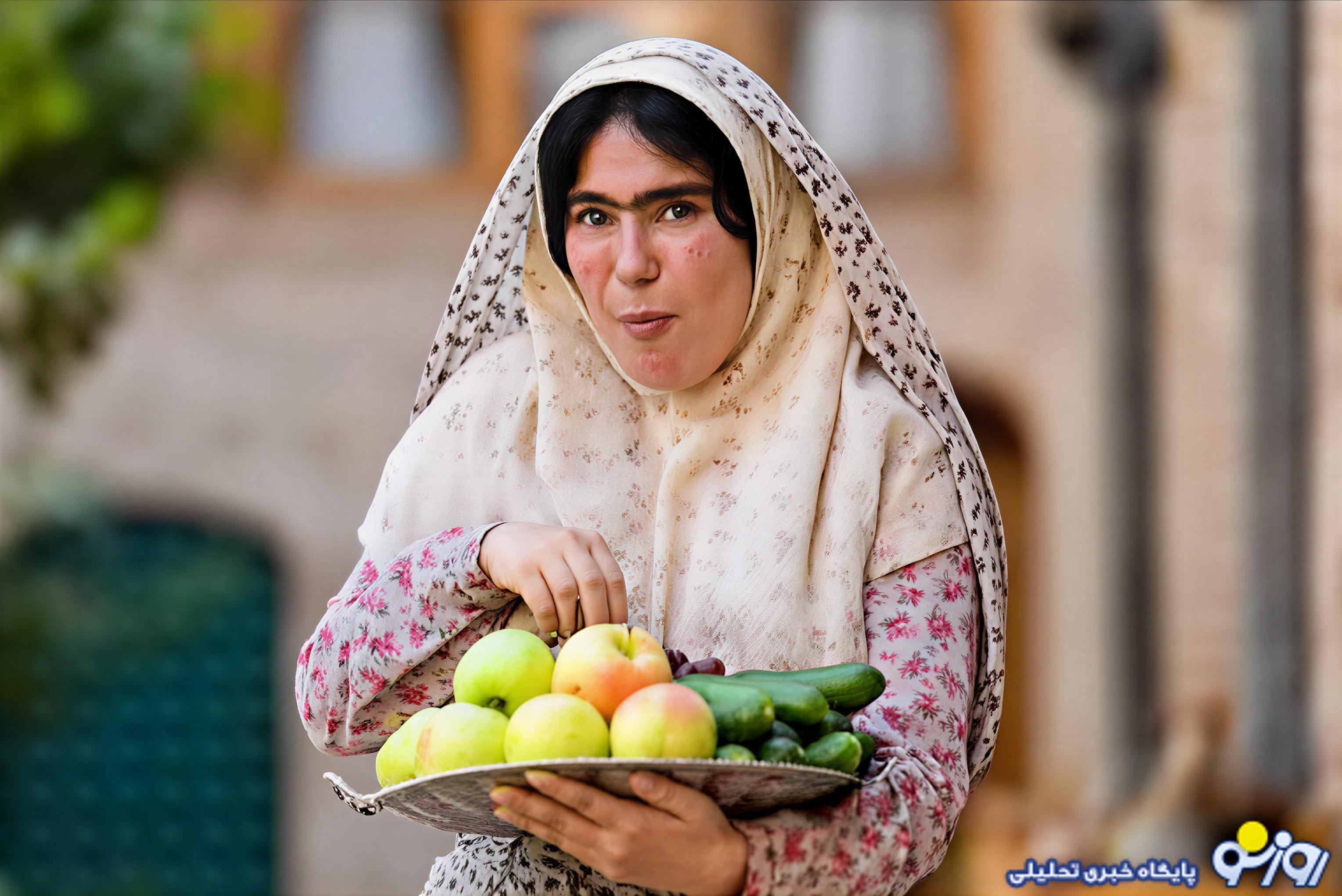 عکس بازیگر بامداد خمار و تولدش وسط بیابان عکس بازیگر بامداد خمار و تولدش وسط بیابان